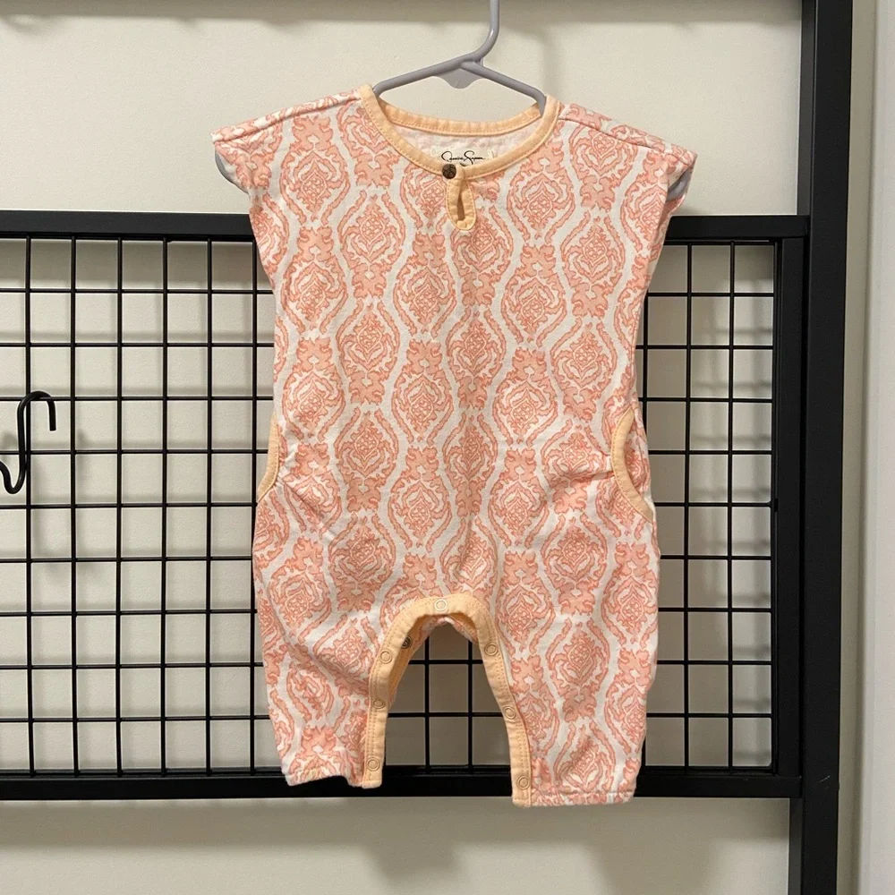 NWOT | Jessica Simpson baby girl one piece — 0-3 months‎
